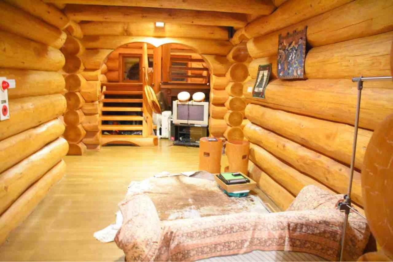 Log Hotel Kamloops Shinano  Bagian luar foto