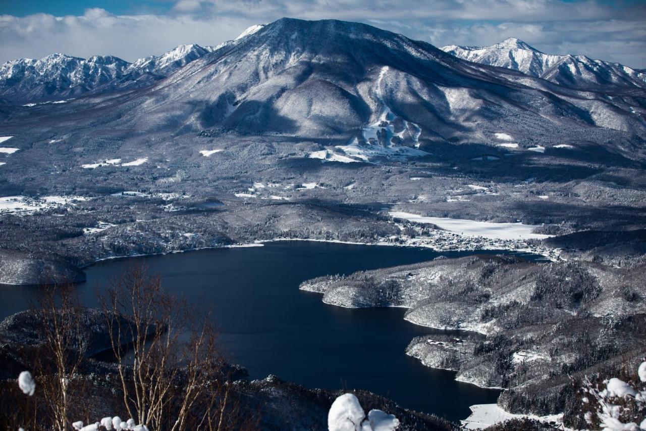 Log Hotel Kamloops Shinano  Bagian luar foto