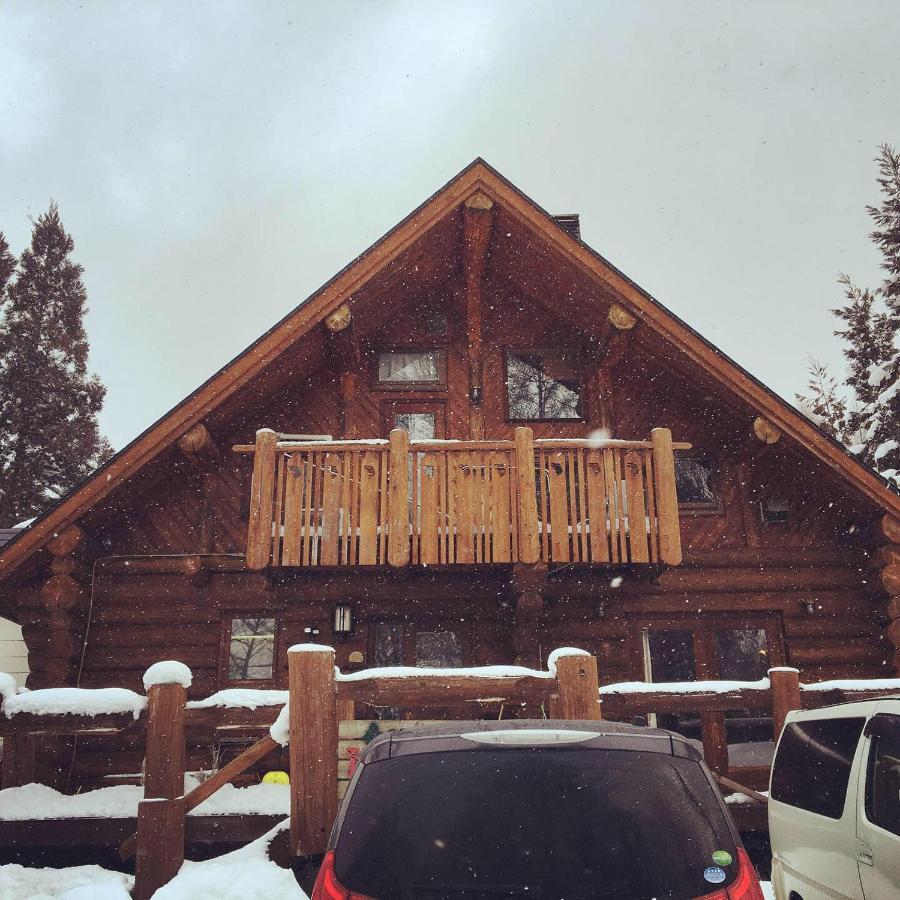 Log Hotel Kamloops Shinano  Bagian luar foto
